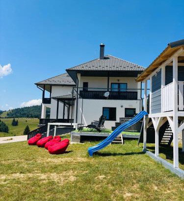 Piatra Fantanele Casa | Tihuța Village
