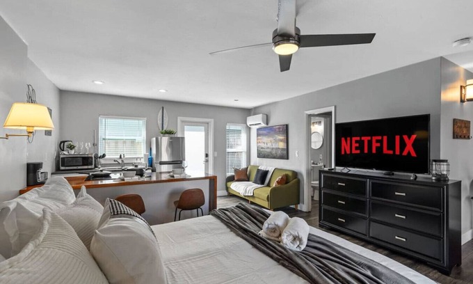 Lake Ridge Apartamento | Tilah Stays | Weekly discounts | 10 Min to beach