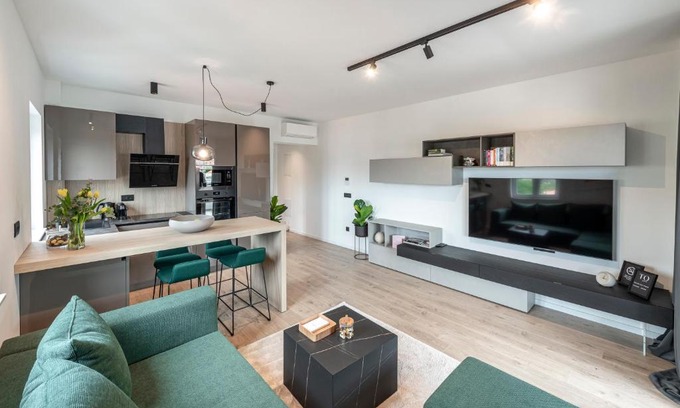 Montovjerna Apartamento | Time Off Apartment (a) with balcony