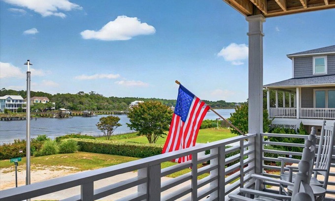 Holden Beach Casa | Time Well Wasted, 5 Bedrooms with an IntraCoastal Waterway view.