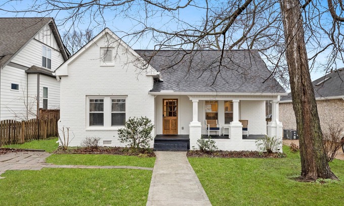 Nashville Casa | HISTÓRICO HOT EAST NASHVILLE, A 6 MINUTOS DEL CENTRO Y DE BROADWAY, SIN GASTOS DE GERENTE