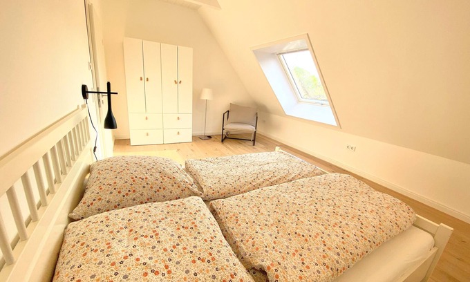 Gross Timmendorf Apartamento | Timmenhus - Große Ferienwohnung mit 3 Schlafzimmern und Terrasse am Feldrand