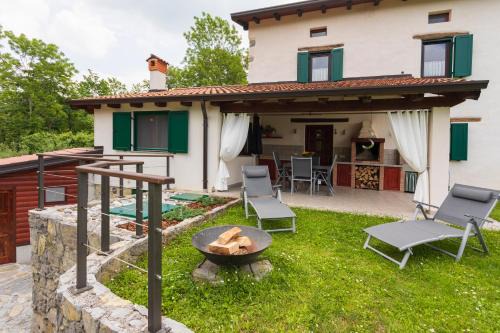 Kanal Casa | Tinčeva hiša