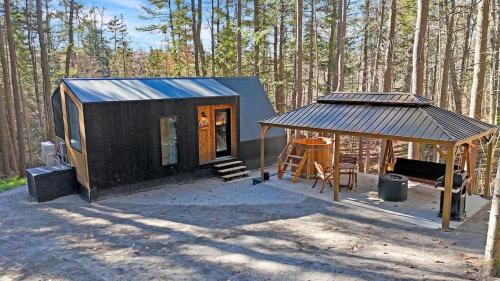 Wiscasset Casa | Tiny A-Frame Romantic Getaway