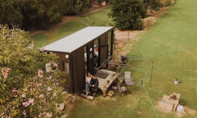 Alloway Casa | Tiny Al'Molokai by Tiny Away
