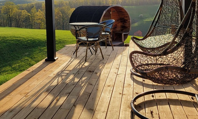 Baker Cabina | Tiny Escape w/ dry sauna & mountain views