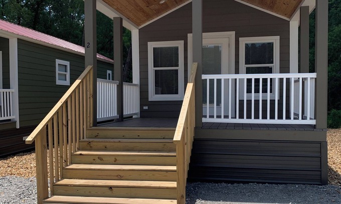 Pearl River Casa | Tiny Homes for Rent, minutes to the Casino, Golf Course & Water Park