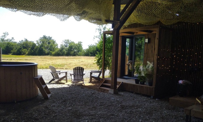 Drace Cabina | Tiny House - Bain Nordique - Cinema Plein air