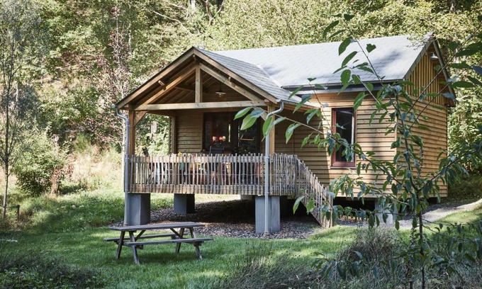 Tavigny Chalet De Esquí | Tiny House Cetturu - 2-pers boshuisje op het domein van Bob & Henja