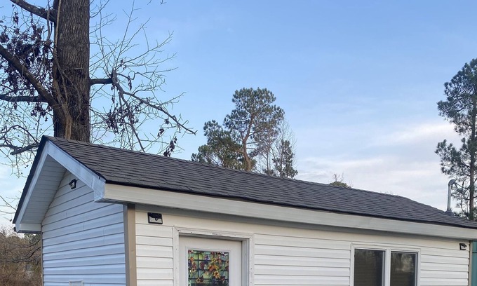 Wright Casa | Tiny house in country setting