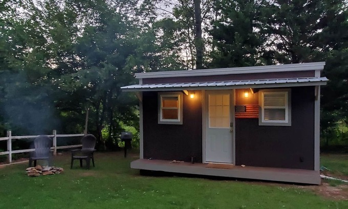 Connellys Springs Apartamento | Tiny House In The Country