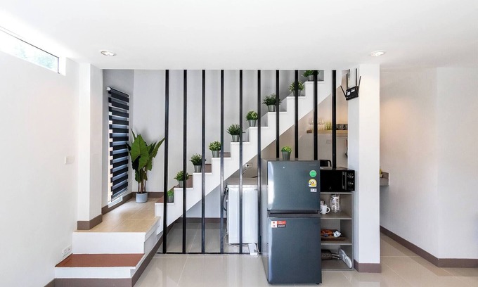 Bang Na Chalet De Esquí | Casa pequeña Srinakarin en la estación Sri Bearing