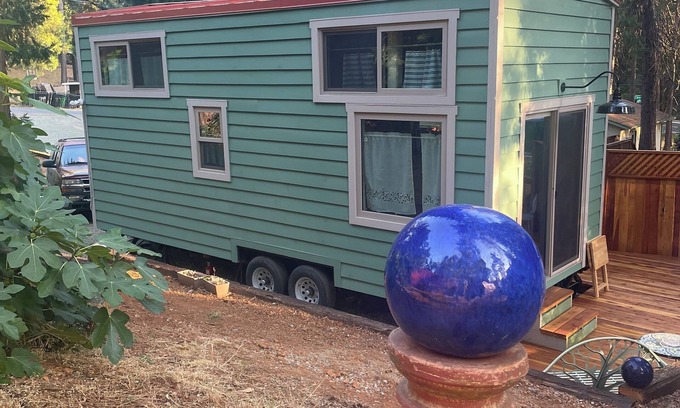 Grass Valley Casa | Tiny House with 2 lofts for sleeping. Just a mile from Grass Valley.