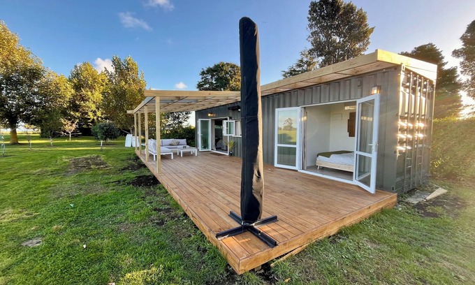Wanganui District Cabina | Tiny living, Big escape!