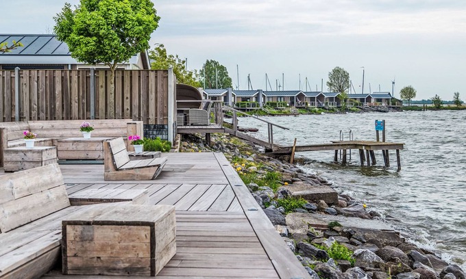 Bovenkarspel Casa | Tiny Lodge 4 by Interhome