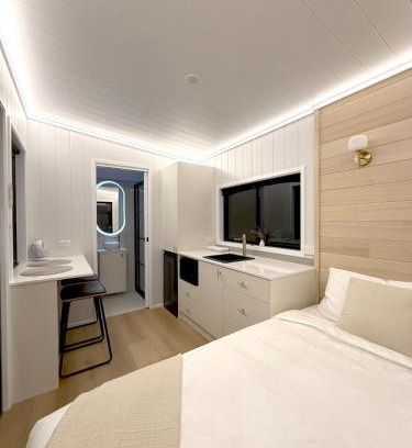Casula Casa | Tiny Luxe Harmony - Relax & Rejuvenate