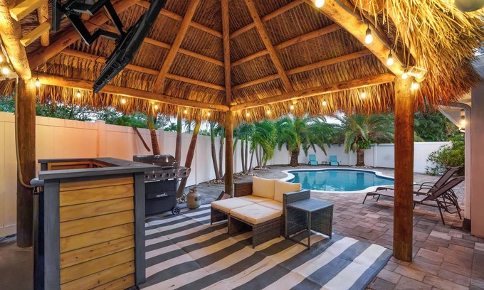 Coral Ridge Apartamento | Tiny Pad 1Ml to Beach + FREE Heated Pool