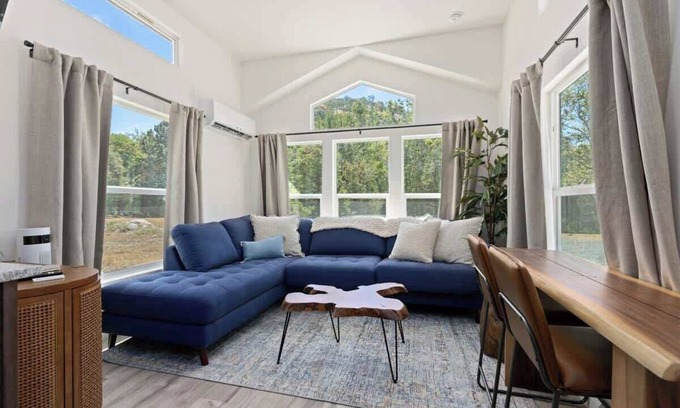 Three Rivers Apartamento | Tiny River House w River Frontage