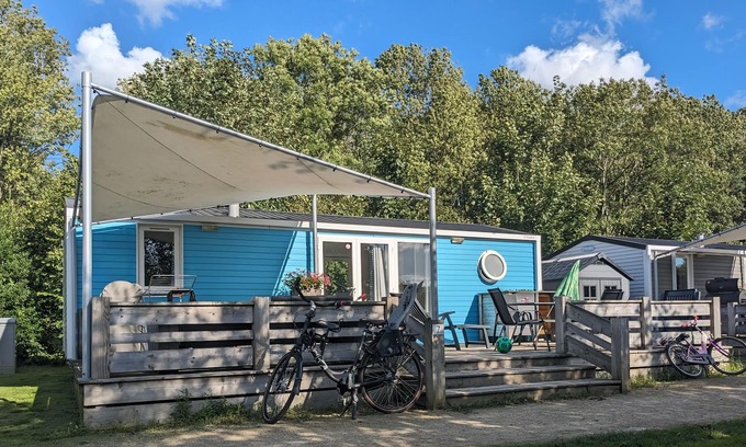 Kropswolde Chalet De Esquí | Tiny Solhouse in Natuur Vlakbij Groningen 5 Sterren Camping