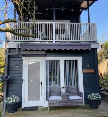 Zaandam Casa | Tinyhouse Woody at the Water