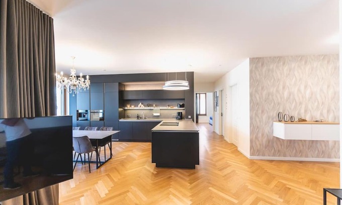Innere Altstadt Apartamento | TIP! Design trifft Lage 120 qm Premium Apartment