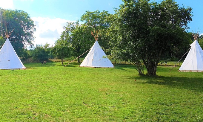 Pisseloup Casa | Tipi Indien - 4 Pers. max - Le Couche T'art - Haute Marne - Pisseloup