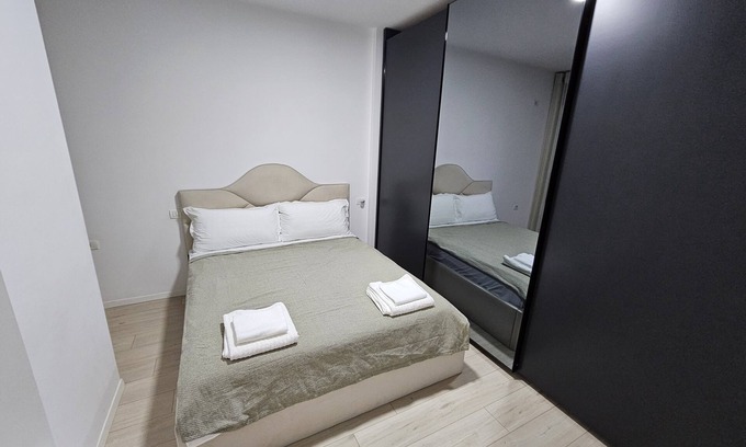 Tirana Apartamento | Tirana city view apartment