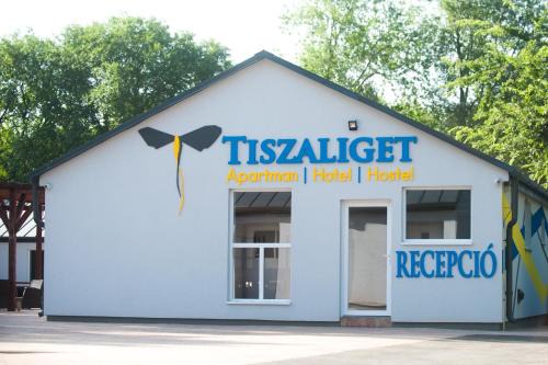 Tiszaliget Cama Y Desayuno | Tiszaliget Apartman és Szálló