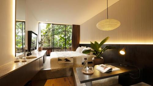 Peliatan Hotel | Titik Dua