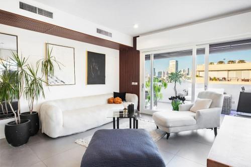 Tel Aviv City Center Apartamento | TLV Penthouse With bomb shelter, Hottub and OutDoor Kitchen