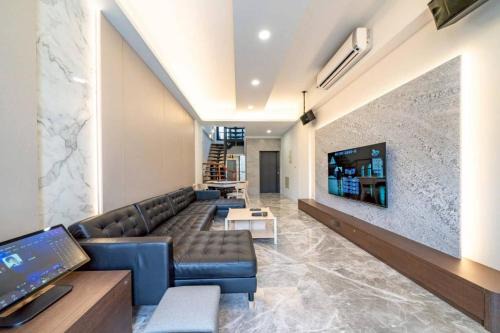 Anping Casa | Tnap 知築包棟ktv電梯民宿 8-36人