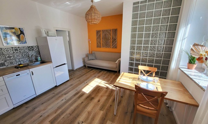 Munchen District Apartamento | To complete