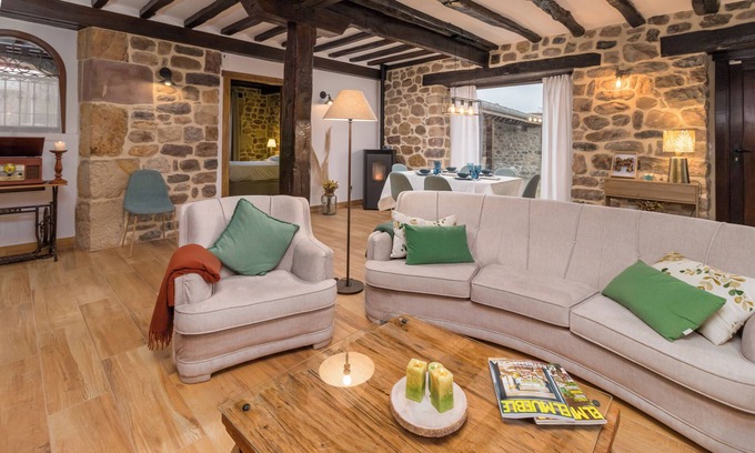 Vernejo Casa | La Casona de Vernejo