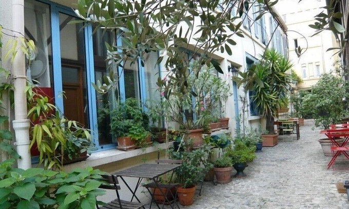 Quartier de la Folie-Mericourt Apartamento | Para alquilar pequeña casa con encanto (70m2), 2 p!ECIES, el centro de París
