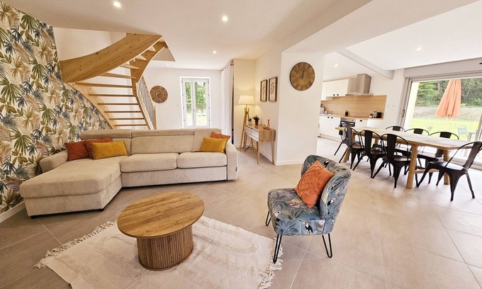 Chateauneuf-sur-Charente Casa | Casa-Familiar-Baño con ducha