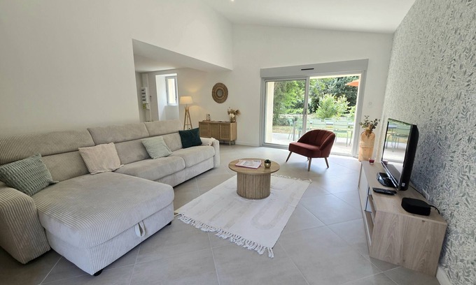 Chateauneuf-sur-Charente Casa | Casa-Superior-Baño con ducha