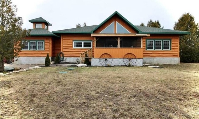 Tobermory Cabaña | Tobermory Bruce Peninsula Beautiful Cottage