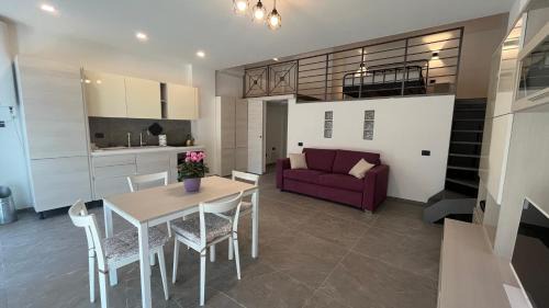 Saronno Apartamento | Tolstoi 13