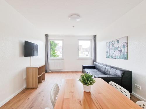 Krefeld Apartamento | Tolstov Apartments - 4 Zimmer Wohnungen - 25 Min zur Messe DUS