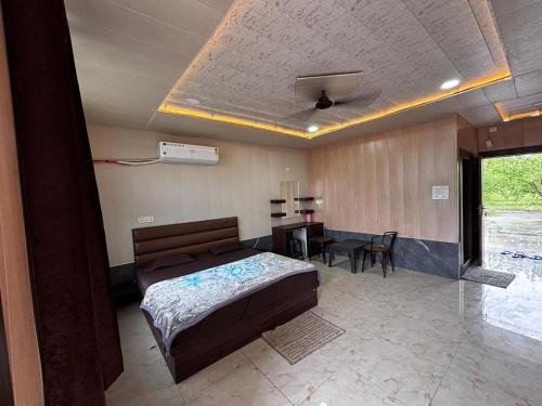 Basoda Complejo | Tomar Paradise Resort