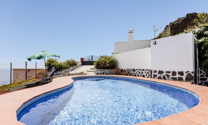El Granel Casa | Tomasín