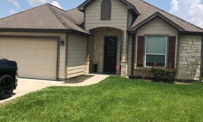 Tomball Casa | Tomball Cypress Fall No cleaning Fee