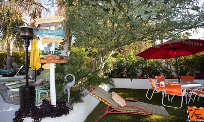 Alhambra Casa | Tony's House a gay clothing-optional just male guest house