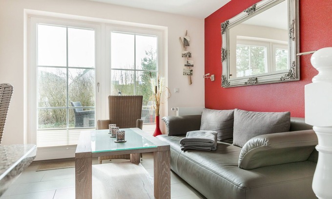 Wenningstedt-Braderup Apartamento | Top Lage & Ausstattung: Sonniger Südgarten. In Einer Ruhigen Sackgasse Gelegen