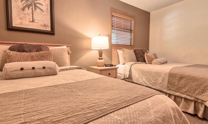 Indian Point Complejo | Top Family Resort on Indian Point on Table Rock Lake in Branson, Mo