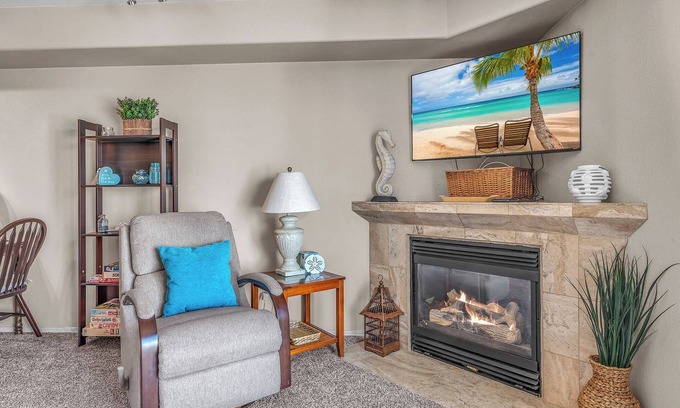 Lincoln City Condominio | Top Floor, Ocean View Condo in The Heart of The Taft District in Lincoln City