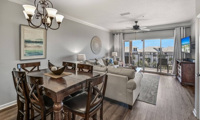 Frangista Beach Condominio | Unidad de planta superior con vista al golfo