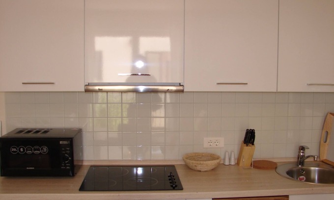 Crikvenica Apartamento | Top location directly by the sea, secure parking on the property