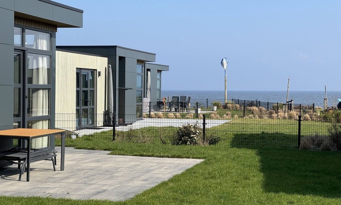 Enkhuizen Casa | Top-modernes Chalet Aiwenore mit Großem, Eingezäuntem Garten am Ijsselmeer