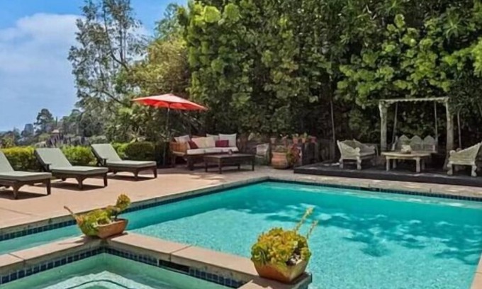 Hollywood Hills West Casa | Top of the World Magical Paradise in Laurel Canyon, Hollywood Hills